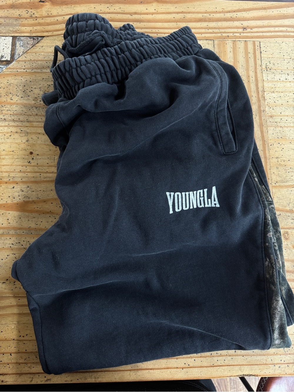 YoungLA Black 2081 - Stellar Sweats 
Black Large